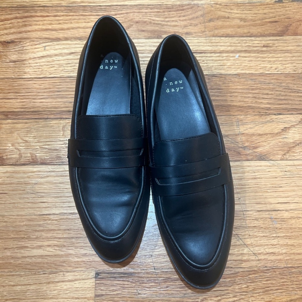 Women’s loafers